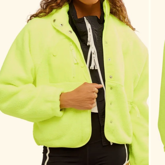 Free People Jackets & Blazers - FREE PEOPLE Hit the Slopes Fleece Jacket